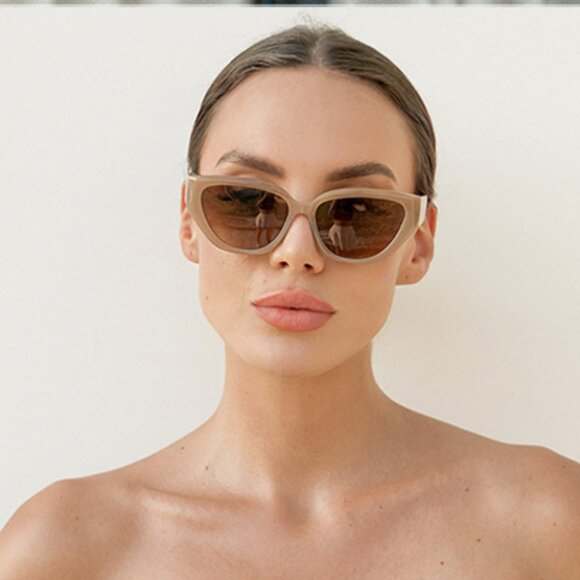 EUROPEAN STYLE WOMEN'S SUNGLASSES - Picture 1 of 6